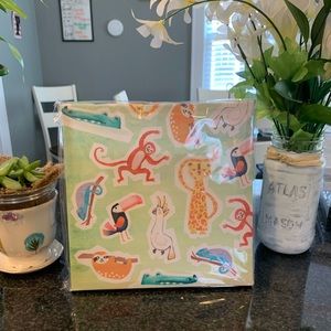 CANVAS WALL ART